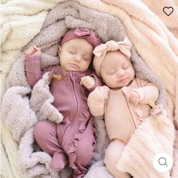 Caden Lane Luxe Blankets light rose soft pink blanket. New! - Picture 2 of 5